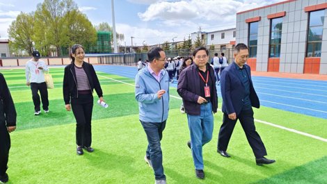 韦法云一行到青海海北藏族自治州视导2024年国家义务教育质量监测工作